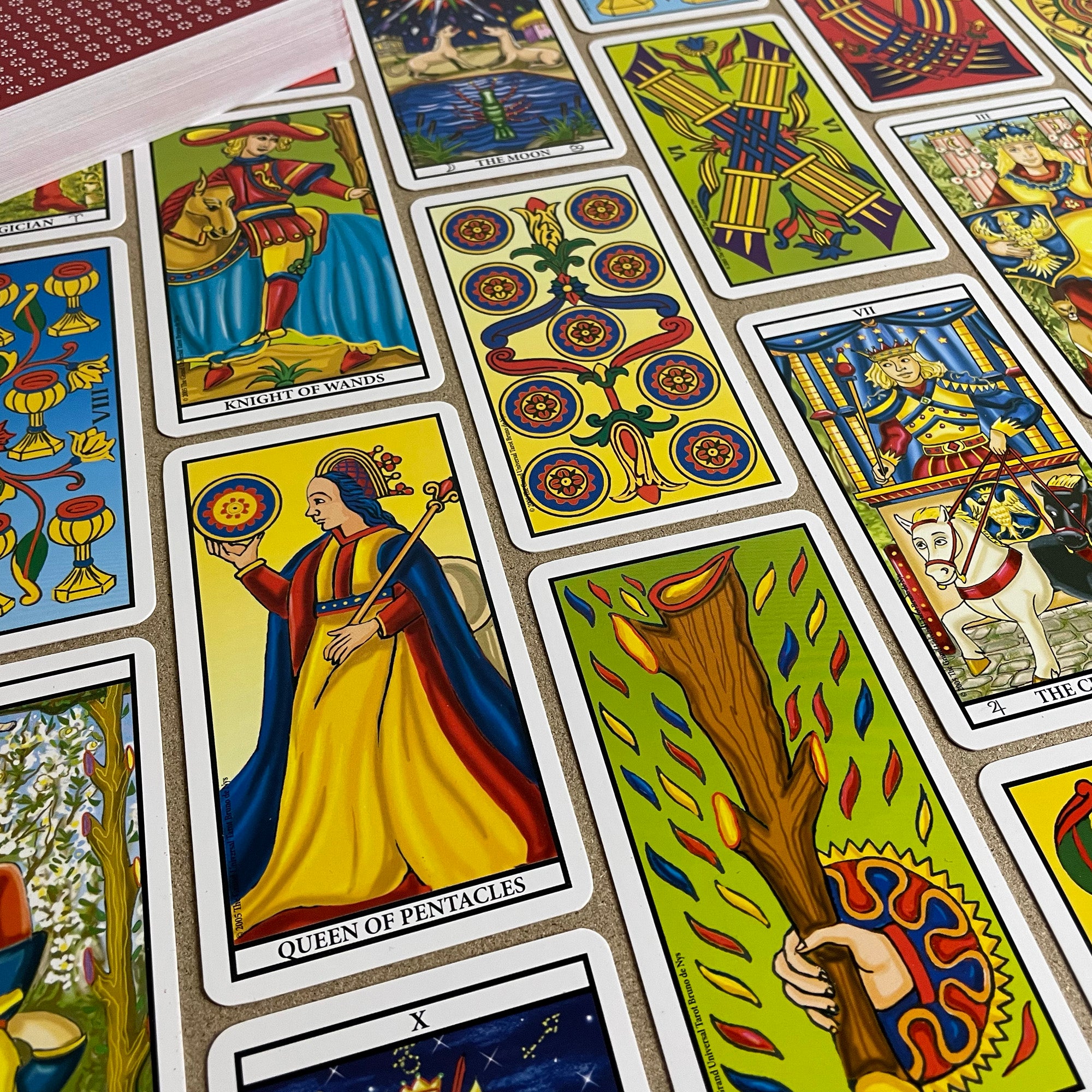 The Grand Universal Tarot