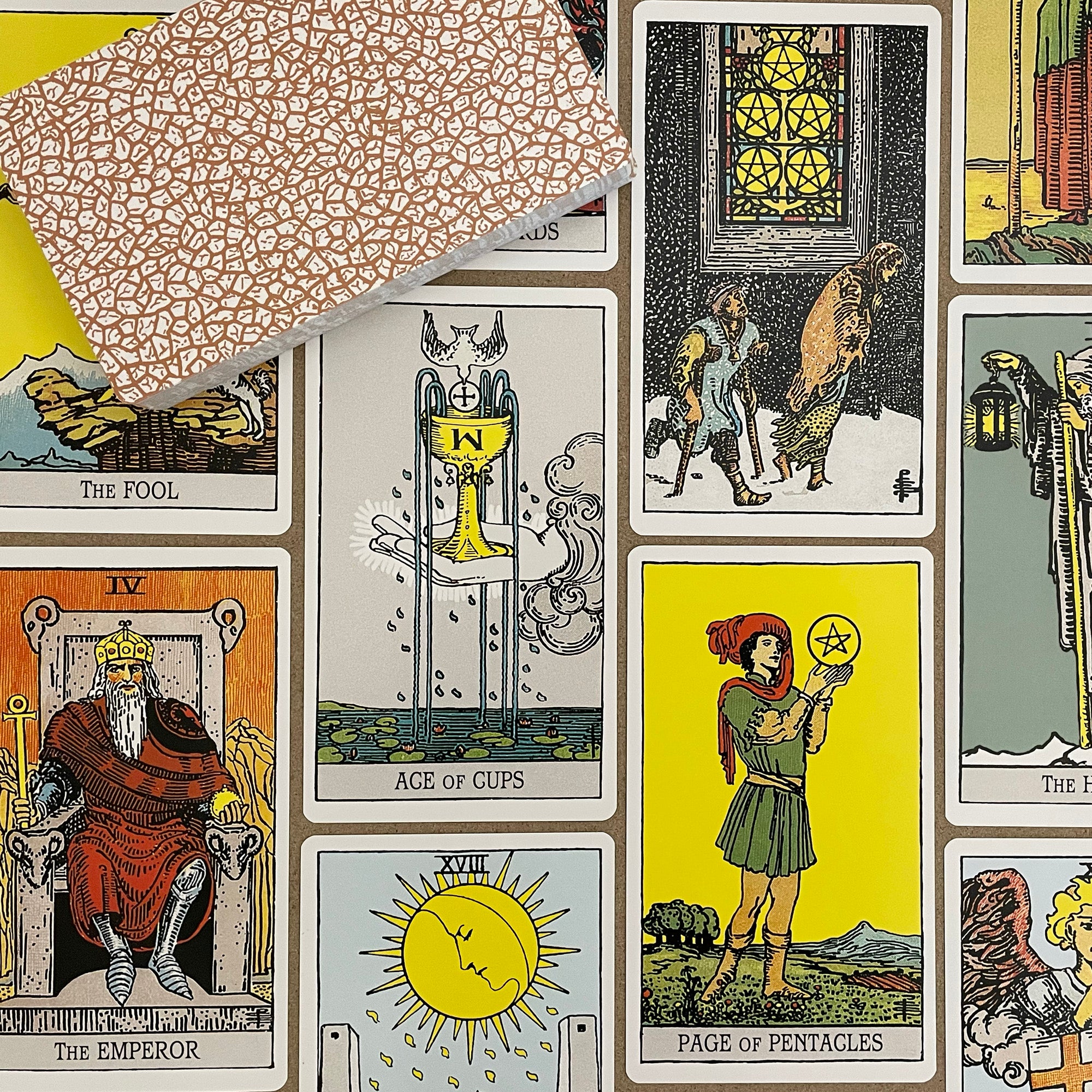 Tarot of A.E. Waite Premium Edition King Sized