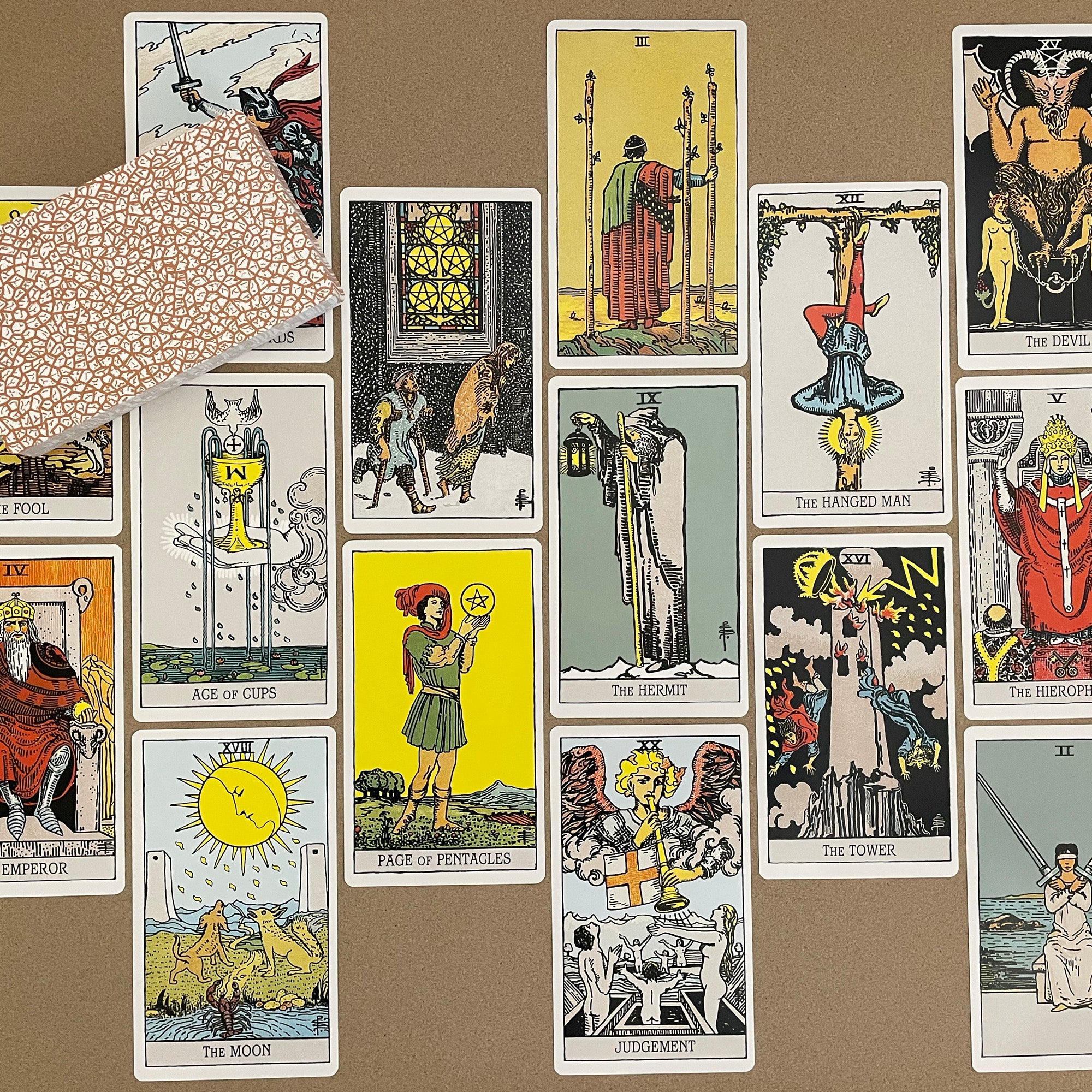 Tarot of A.E. Waite Premium Edition King Sized