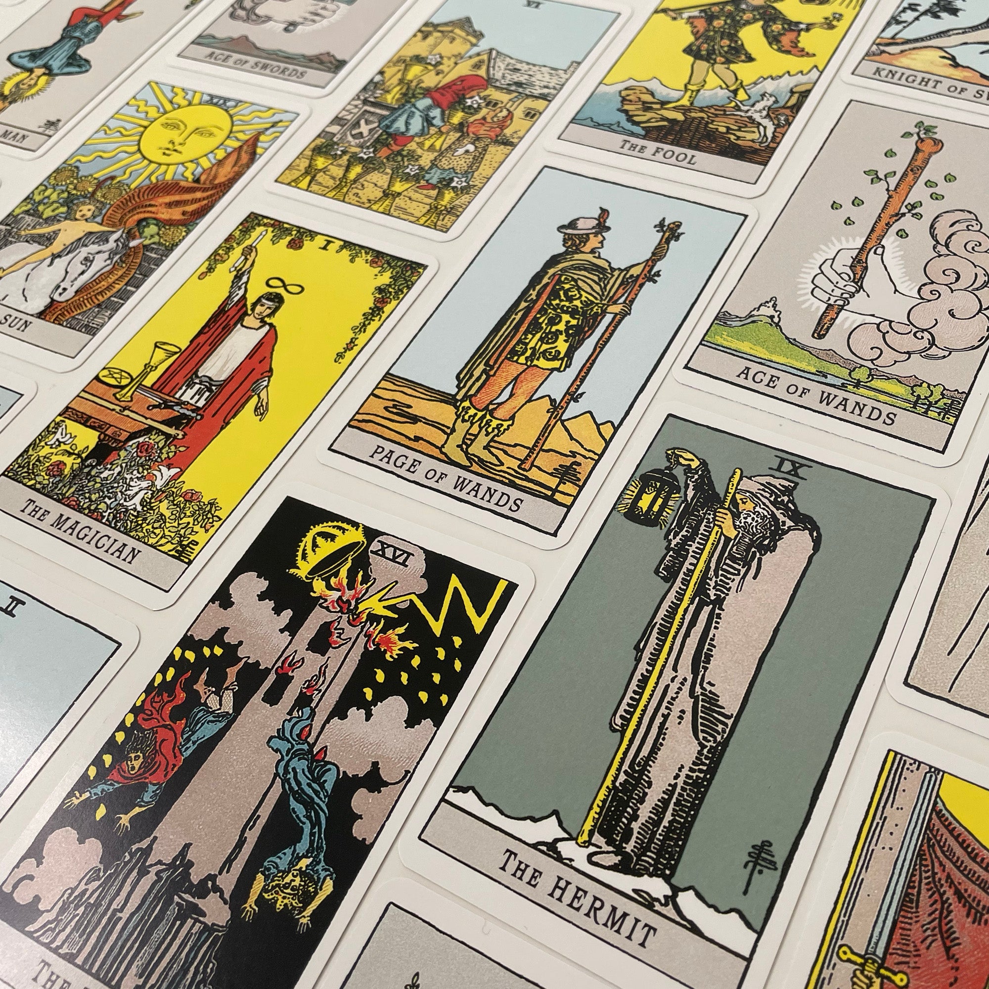 Spanish Tarot of A.E. Waite Premium Edition