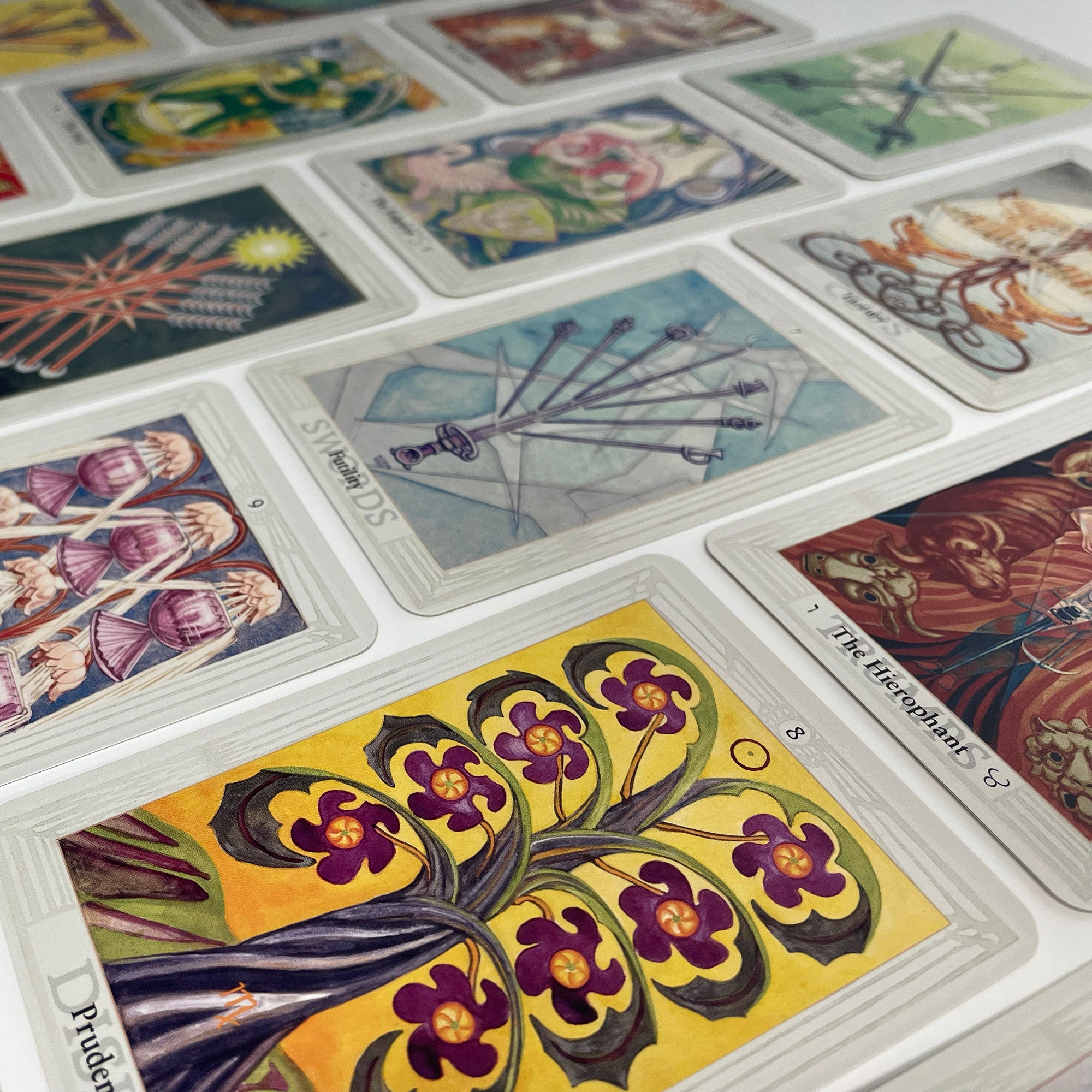 Thoth Tarot Spanish Edition