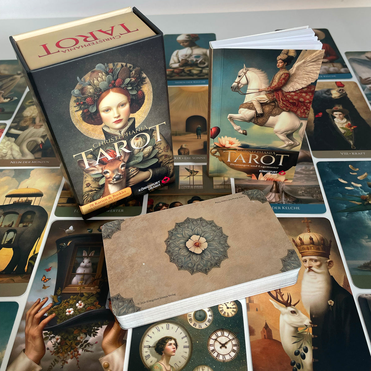 Christephania Tarot