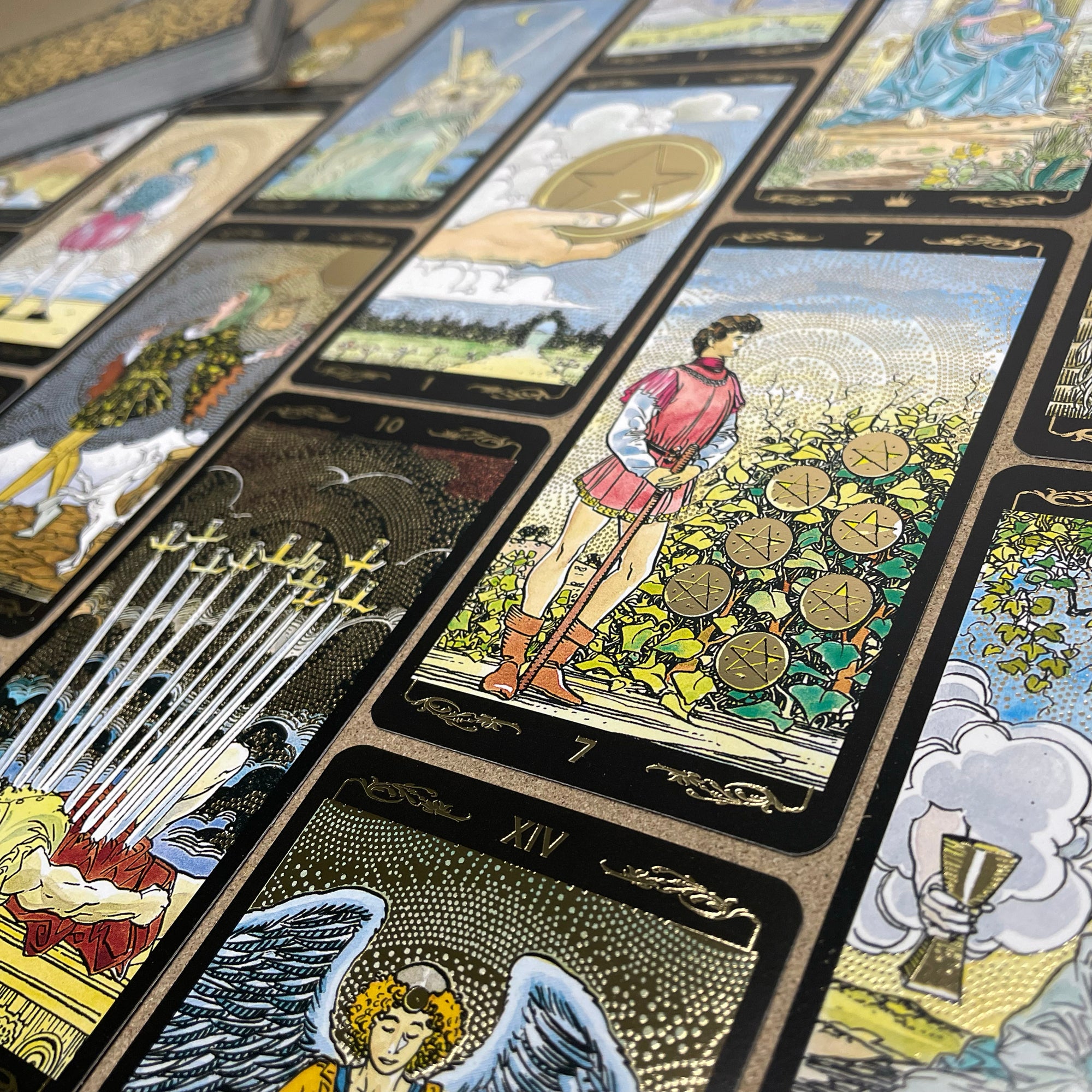 Golden Universal Tarot