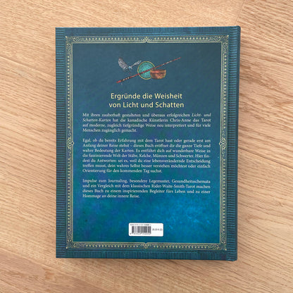 Licht und Schatten Tarot Das Buch - Chris-Anne