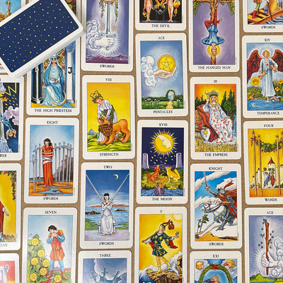 Radiant Rider-Waite Tarot en lata