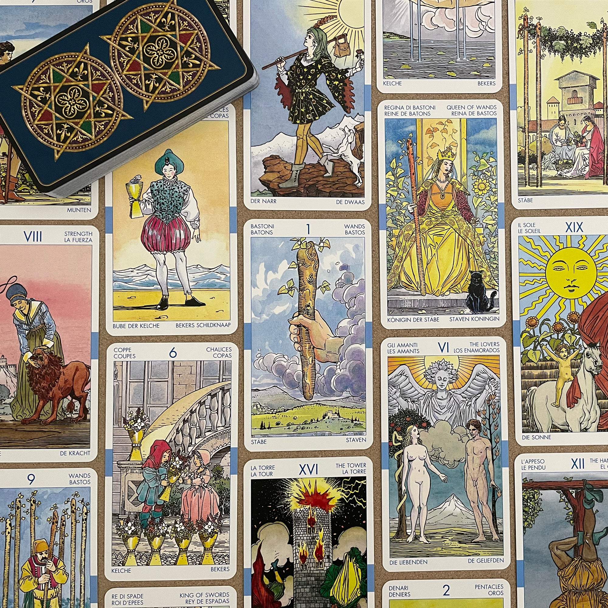 Universal Tarot